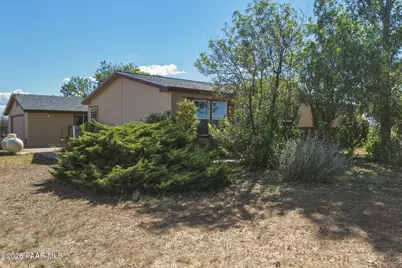 1215 W Brand Iron Road, Paulden, AZ 86334 - Photo 2
