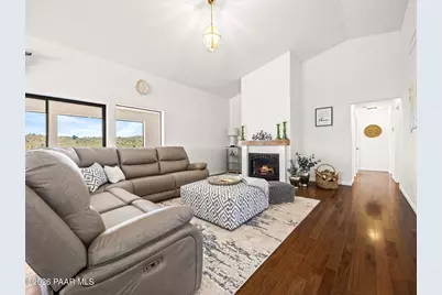 18700 S Aggie Hodge Road, Peeples Valley, AZ 86332 - Photo 12