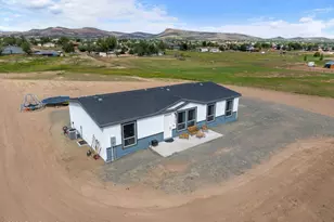 2128 N Moon Shadow Rd, Chino Valley, AZ 86323 - Photo 2