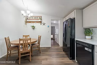 325 W Acapulco Way, Paulden, AZ 86334 - Photo 6