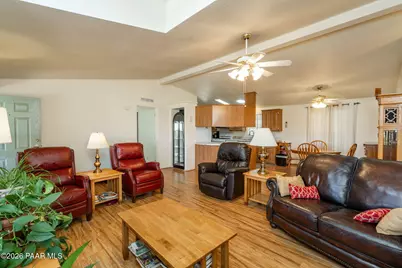 1099 N Swiss Street, Dewey-Humboldt, AZ 86327 - Photo 2