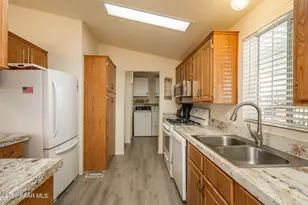 1099 N Swiss St, Dewey-Humboldt, AZ 86327 - Photo 8