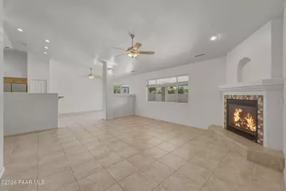 7330 N Brilliant Sky Way, Prescott Valley, AZ 86315 - Photo 12