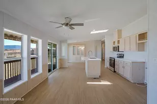 11565 N Antelope Mdws Dr, Prescott Valley, AZ 86315 - Photo 8