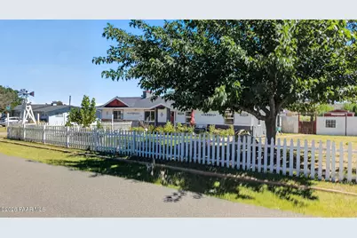 2821 N Meadowlark Drive, Prescott Valley, AZ 86314 - Photo 2