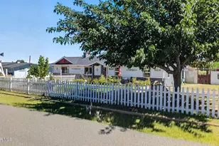 2821 N Meadowlark Dr, Prescott Valley, AZ 86314 - Photo 2