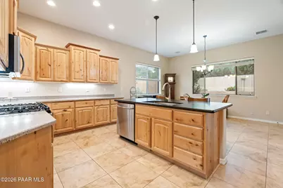 7474 N Outlook Lane, Prescott Valley, AZ 86315 - Photo 10