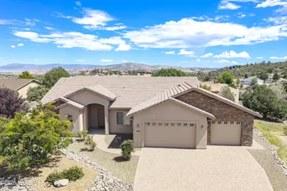 1921 Pinnacle Lane, Prescott, AZ 86301 - Photo 2