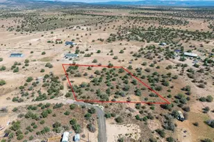 106C E Spring Water Dr, Paulden, AZ 86334 - Photo 1