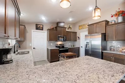 11836 N Coyote Run Road, Prescott Valley, AZ 86315 - Photo 12