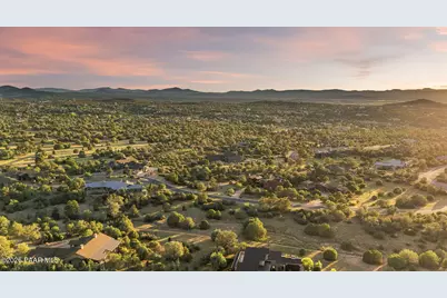 5241 W Palace Place, Prescott, AZ 86305 - Photo 12