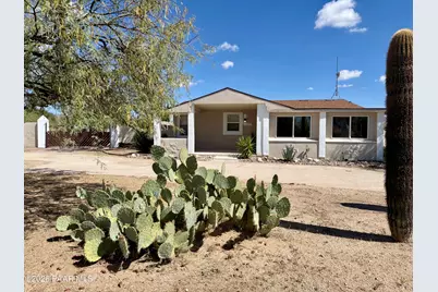 23895 W Cannon Drive, Congress, AZ 85332 - Photo 1