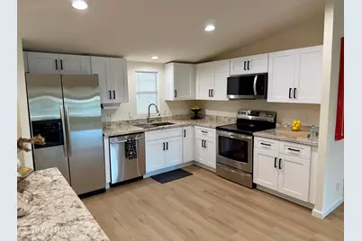 23895 W Cannon Drive, Congress, AZ 85332 - Photo 14