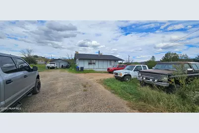 2430 S Edds Sand Trail, Dewey-Humboldt, AZ 86327 - Photo 32