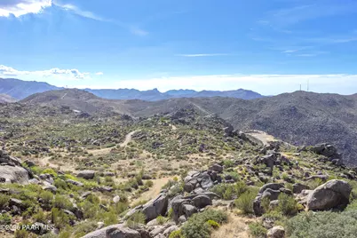 17930 W Lone Ocotillo Trail, Yarnell, AZ 85362 - Photo 14