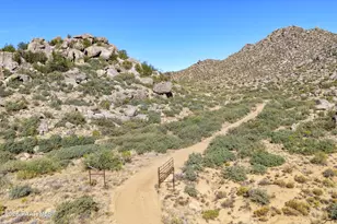 17930 W Lone Ocotillo Trail, Yarnell, AZ 85362 - Photo 1