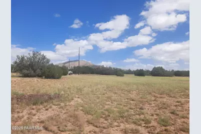 53925 N Cedar Drive, Seligman, AZ 86337 - Photo 8