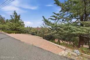 815 N Hillside Dr, Prescott, AZ 86305 - Photo 38