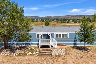 320 E Verde Ranch Rd, Paulden, AZ 86334 - Photo 1