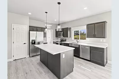 400 S Hideaway Drive, Dewey-Humboldt, AZ 86327 - Photo 6