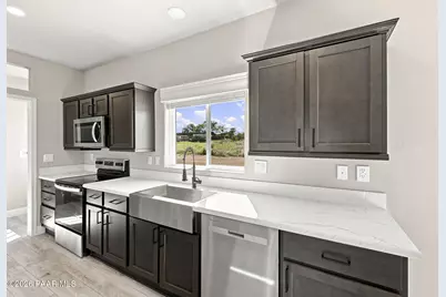 400 S Hideaway Drive, Dewey-Humboldt, AZ 86327 - Photo 8