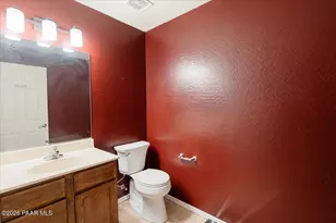 1013 N Fairway Dr, Dewey-Humboldt, AZ 86327 - Photo 6