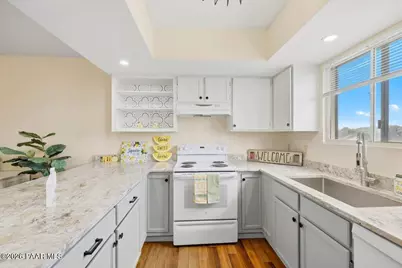 6156 Antelope Villas Circle #229, Prescott, AZ 86305 - Photo 12
