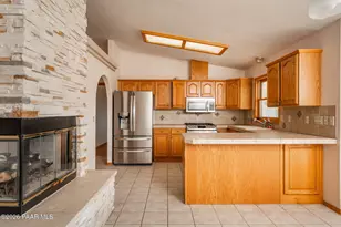 10353 E Old Black Canyon Hwy, Dewey-Humboldt, AZ 86327 - Photo 8