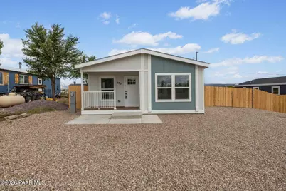 270 W Lake Louise Road, Paulden, AZ 86334 - Photo 1