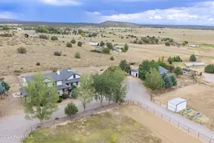890 E Latigo Ct, Paulden, AZ 86334 - Photo 56