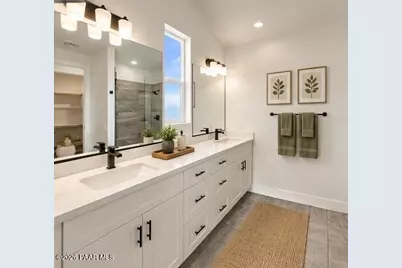 7615 E Louie Lane, Prescott Valley, AZ 86315 - Photo 20