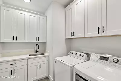 7615 E Louie Lane, Prescott Valley, AZ 86315 - Photo 16