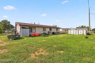 3861 N Navajo Dr, Prescott Valley, AZ 86314 - Photo 22