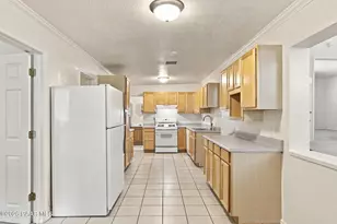 324 S Pleasant St, Prescott, AZ 86303 - Photo 10