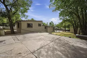 324 S Pleasant St, Prescott, AZ 86303 - Photo 30