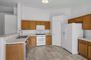 7435 E Scenic Way, Prescott Valley, AZ 86315 - Photo 12