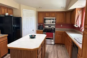 7075 E Danielle Dr, Prescott Valley, AZ 86315 - Photo 8