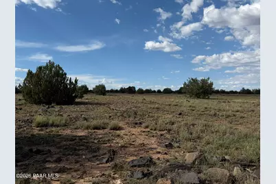 59Se Rocky Rabbit Road, Ash Fork, AZ 86320 - Photo 4