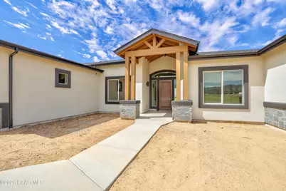 11668 N Laramie Trail, Prescott Valley, AZ 86315 - Photo 2