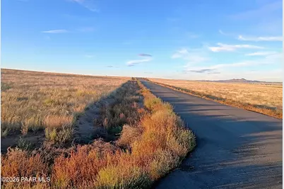 Xx N Malibu Drive, Prescott Valley, AZ 86315 - Photo 2