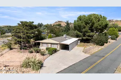 10470 E Manzanita Trail, Dewey-Humboldt, AZ 86327 - Photo 1