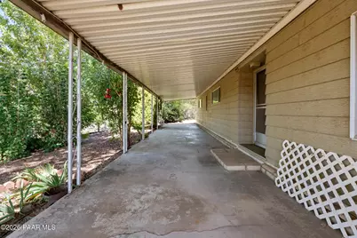 10470 E Manzanita Trail, Dewey-Humboldt, AZ 86327 - Photo 16