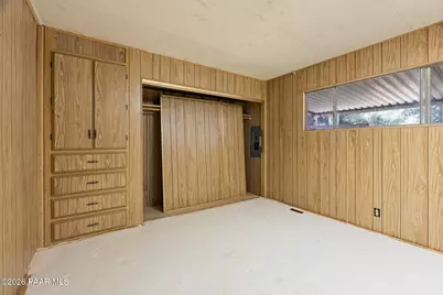 10470 E Manzanita Trail, Dewey-Humboldt, AZ 86327 - Photo 12