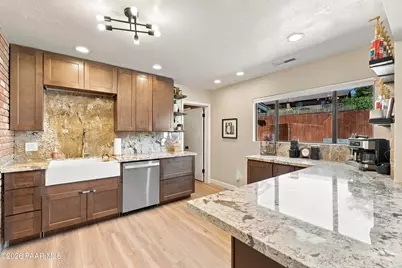 11248 E Manzanita Trail, Dewey-Humboldt, AZ 86327 - Photo 16