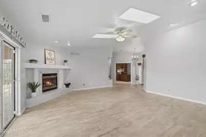 9531 E Serpentine Lane, Prescott Valley, AZ 86314 - Photo 8
