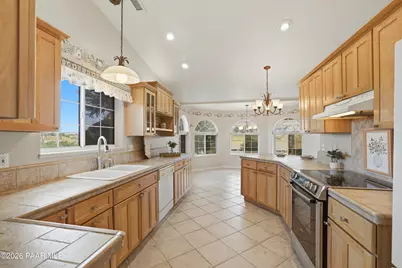 9531 E Serpentine Lane, Prescott Valley, AZ 86314 - Photo 12