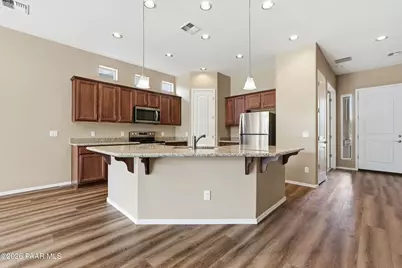 6167 E Livingston Loop, Prescott Valley, AZ 86314 - Photo 2
