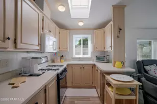 879 N Country View Dr, Prescott Valley, AZ 86327 - Photo 8