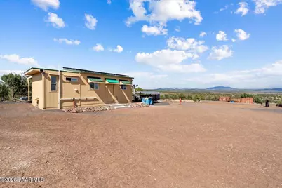 157 N Vigil Industrial Lane, Ash Fork, AZ 86320 - Photo 2