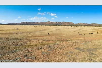 3336 W Limestone Drive, Paulden, AZ 86334 - Photo 4